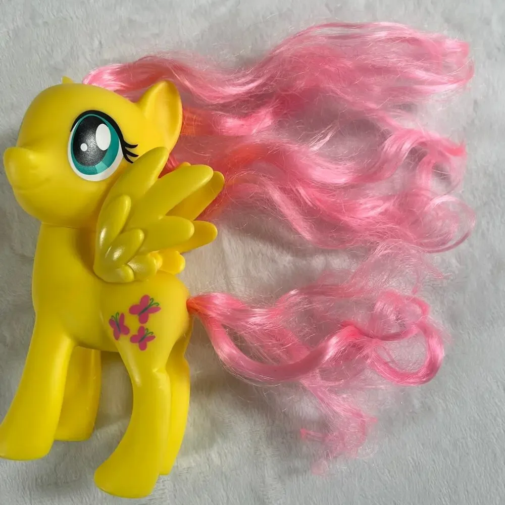 My Little‎ Pony Fluttershy (Yellow) with Wings (2016) – 5.5” Brushable Hair
